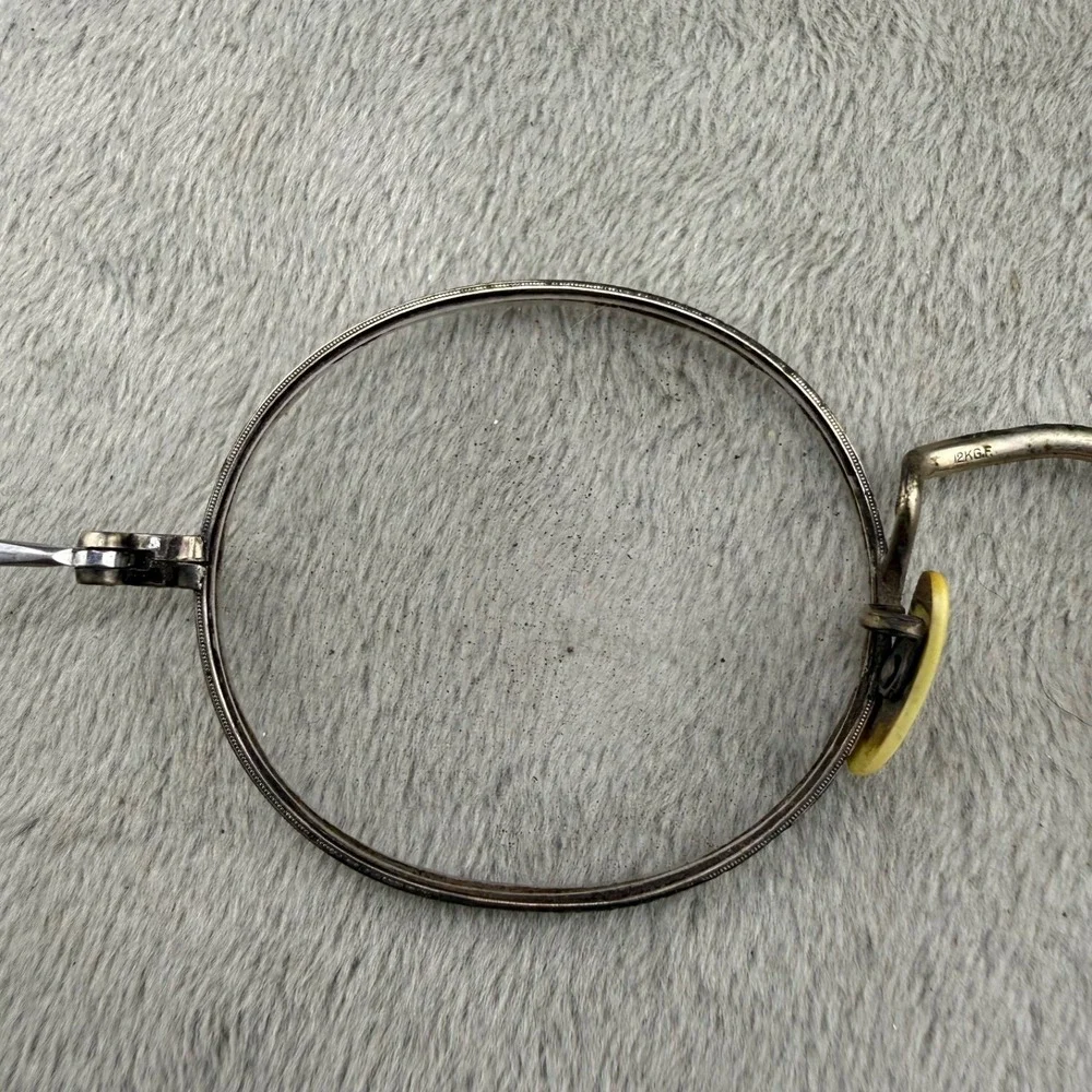 Vintage 12K Gold Filled Wire Frame Glasses Round Etched Gold Case